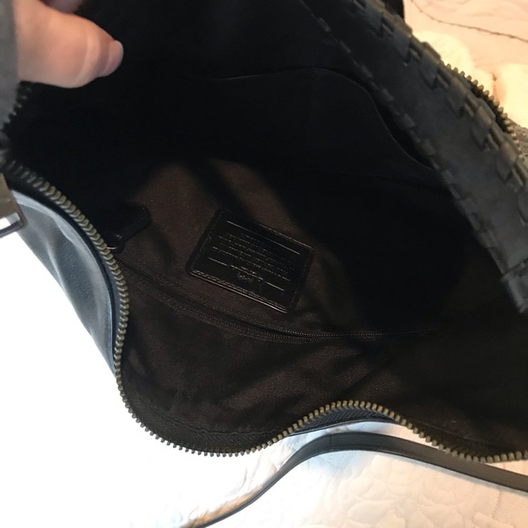 NWOT Genuine Coach black purse - Picture 3 of 4